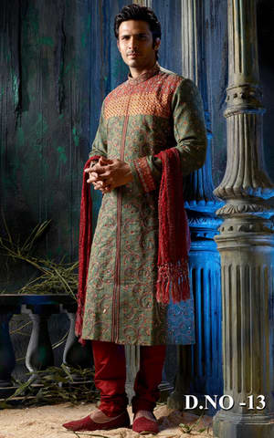 Дизайнерский шервани с с http://silkindiaintl.tradeindia.com/